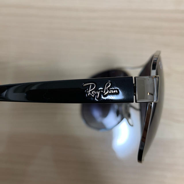 Ray-Ban(レイバン)のRay-Ban サングラス メンズのファッション小物(サングラス/メガネ)の商品写真