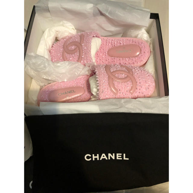 CHANELピンクツイードスリッパ新品未使用🎀