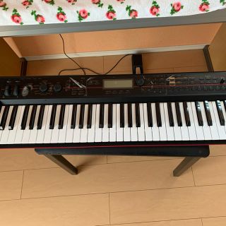 コルグ(KORG)のkross 61 korg シンセサイザー(キーボード/シンセサイザー)