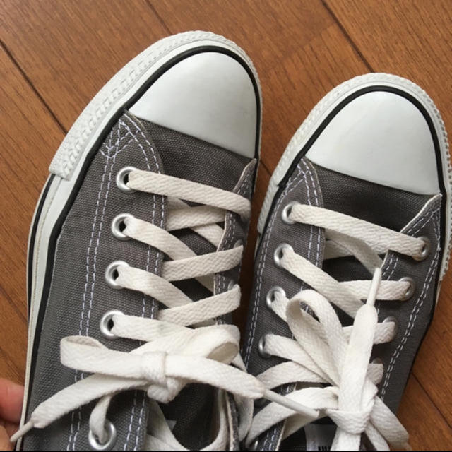 CONVERSE(コンバース)のnon様専用！コンバース  グレー 24.0 美品 スニーカー レディースの靴/シューズ(スニーカー)の商品写真