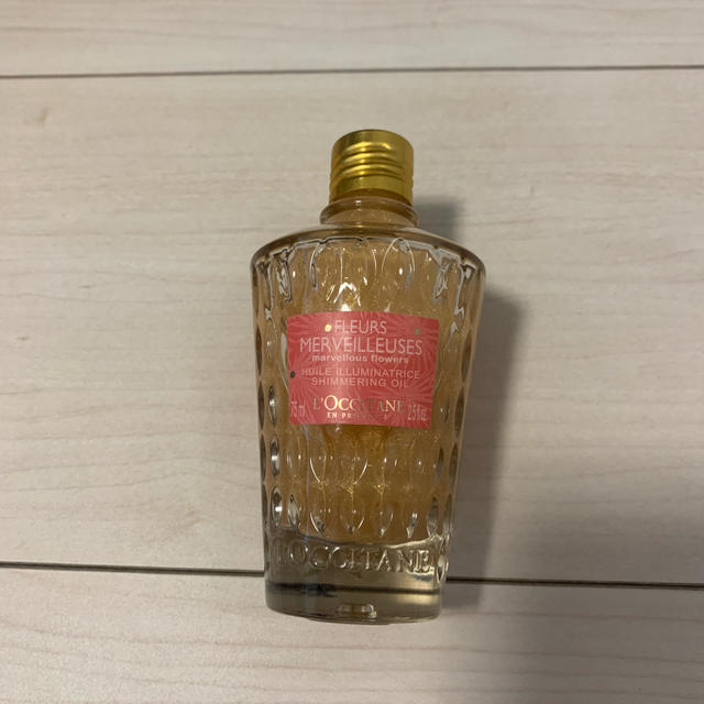 L'OCCITANE(ロクシタン)のロクシタンマーベラスフラワー ボディオイル 中古 コスメ/美容のボディケア(ボディオイル)の商品写真