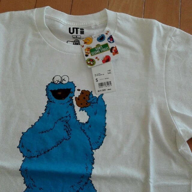 UNIQLO(ユニクロ)のカウズファン必見!カウズ✕セサミのUT メンズのトップス(Tシャツ/カットソー(半袖/袖なし))の商品写真