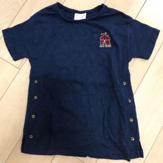 ザラキッズ(ZARA KIDS)のZARA girls ネイビーサイドボタンTシャツ 104(Tシャツ/カットソー)