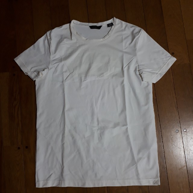 ZARA(ザラ)の早い者勝ち価格　ZARA BasicTシャツ メンズのトップス(Tシャツ/カットソー(半袖/袖なし))の商品写真