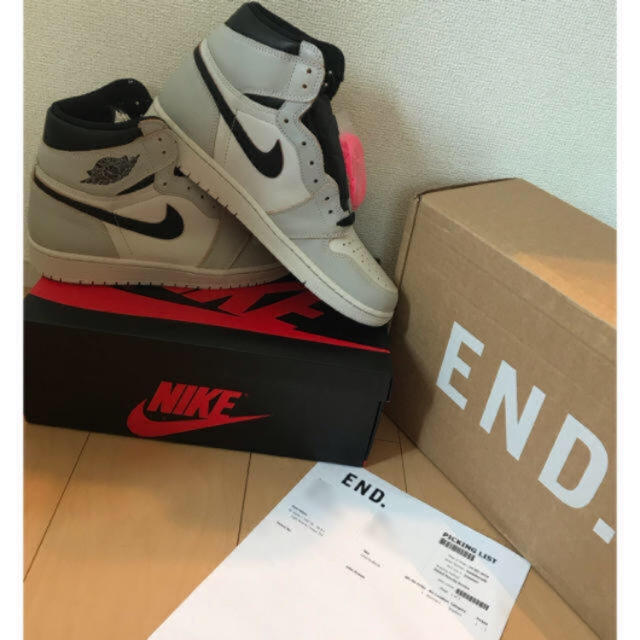 NIKE(ナイキ)のAJ1 LIGHT BONE NYC TO PARIS NIKE メンズの靴/シューズ(スニーカー)の商品写真