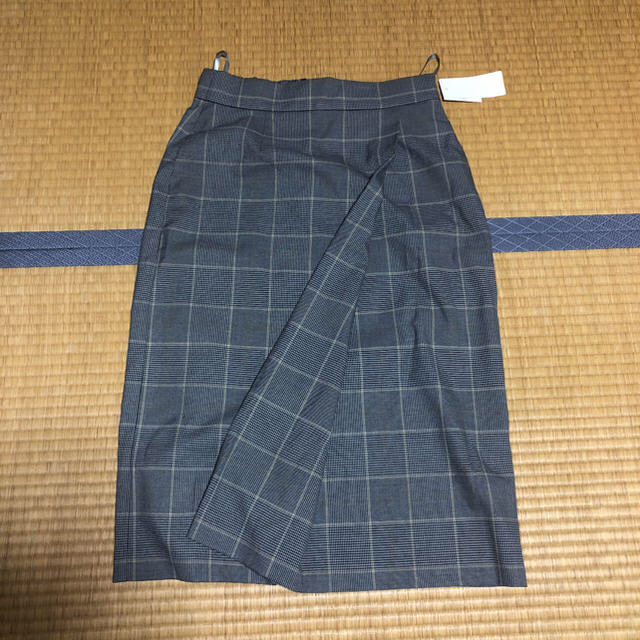 UNIQLO(ユニクロ)のチェックナロースカート(ハイウエスト 標準丈71cm～74cm) レディースのスカート(ひざ丈スカート)の商品写真