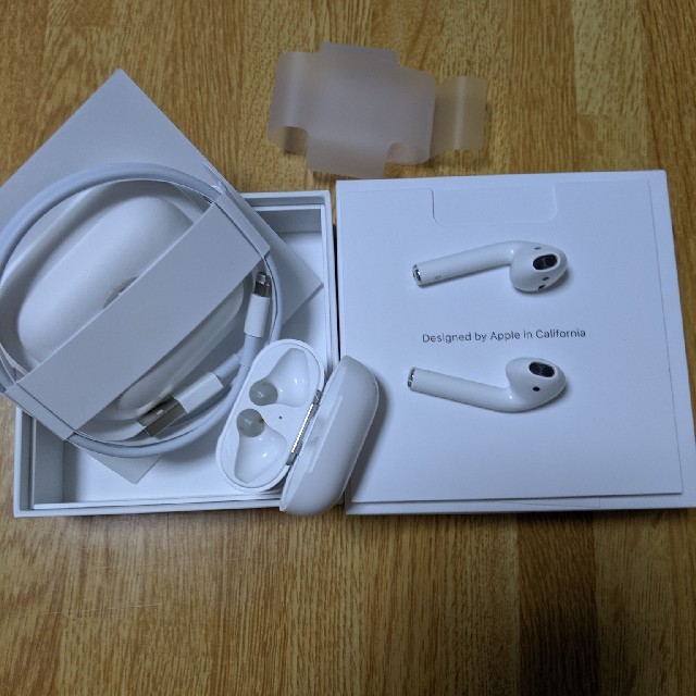 airpods MV7N2J/A　with charging case　第2世代