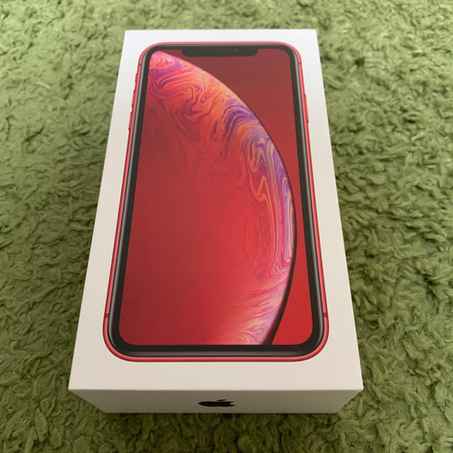 Apple(アップル)のiPhone XR 64G レッド スマホ/家電/カメラのスマートフォン/携帯電話(スマートフォン本体)の商品写真