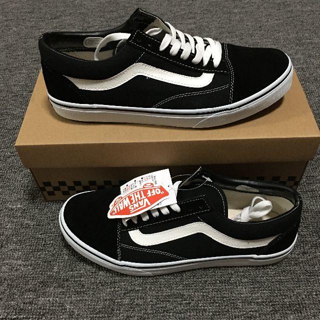 VANS(ヴァンズ)の★VANS　OLD SKOOL(オールドスクール)　国内正規品 26.5cm メンズの靴/シューズ(スニーカー)の商品写真