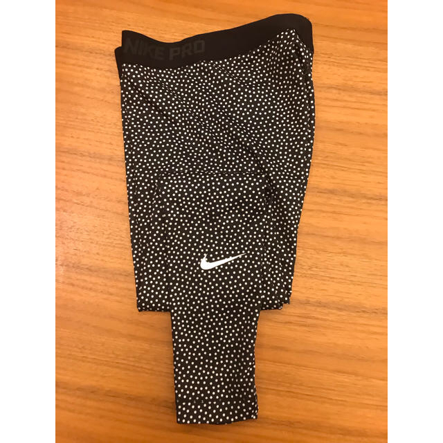 完売♡Nike Pro Dry fit ナイキトレーニングパンツ水玉 ドット