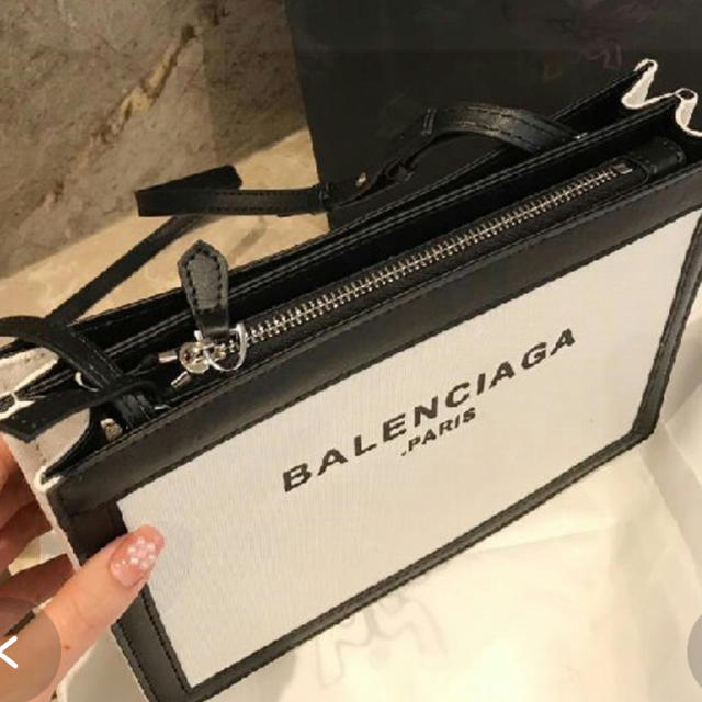 BALENCIAGA BAG(バレンシアガバッグ)のことっとこ様専用☺︎ レディースのバッグ(ショルダーバッグ)の商品写真