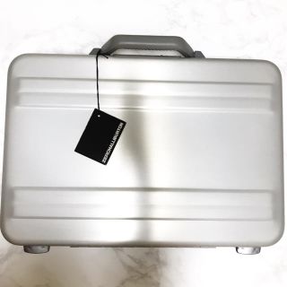 ZERO HALLIBURTON - 新品未使用 ゼロハリバートン SE3-SIの通販 by