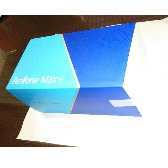 Zenfone Max M1新品未開封です。