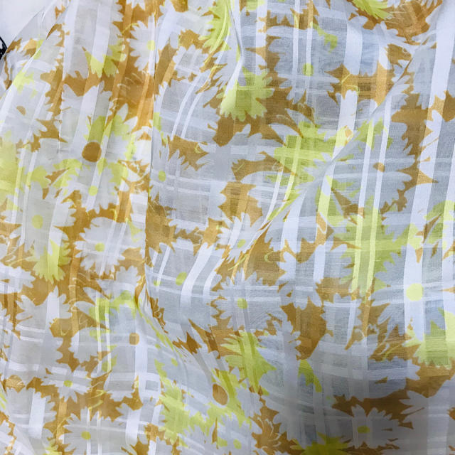 BEAMS(ビームス)の花柄トップス レディースのトップス(シャツ/ブラウス(長袖/七分))の商品写真