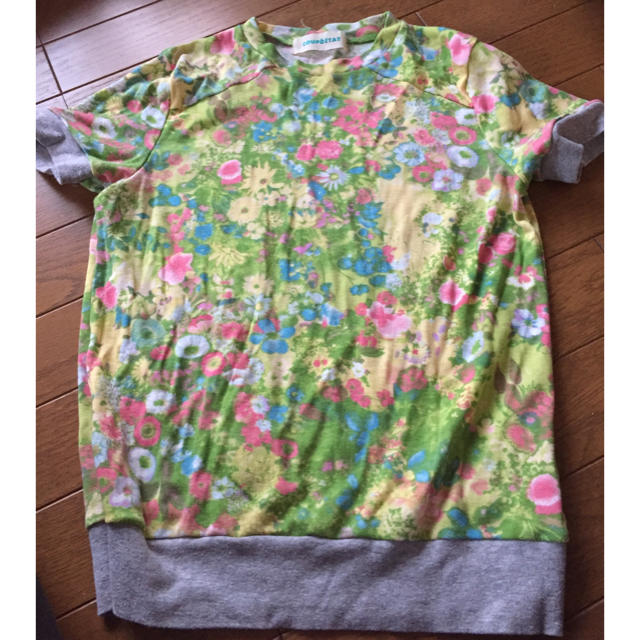 UNITED ARROWS(ユナイテッドアローズ)のクーデターのフラワーTシャツ レディースのトップス(Tシャツ(半袖/袖なし))の商品写真