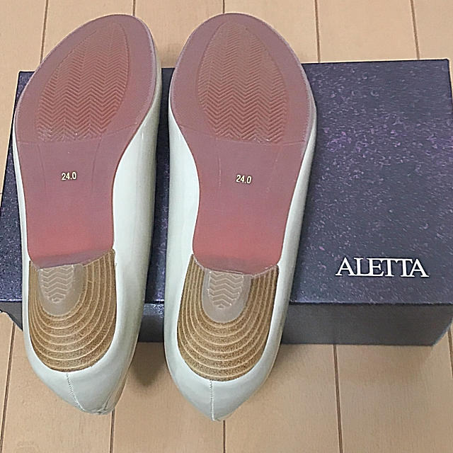 ALETTA プレーンパンプス レディースの靴/シューズ(ハイヒール/パンプス)の商品写真