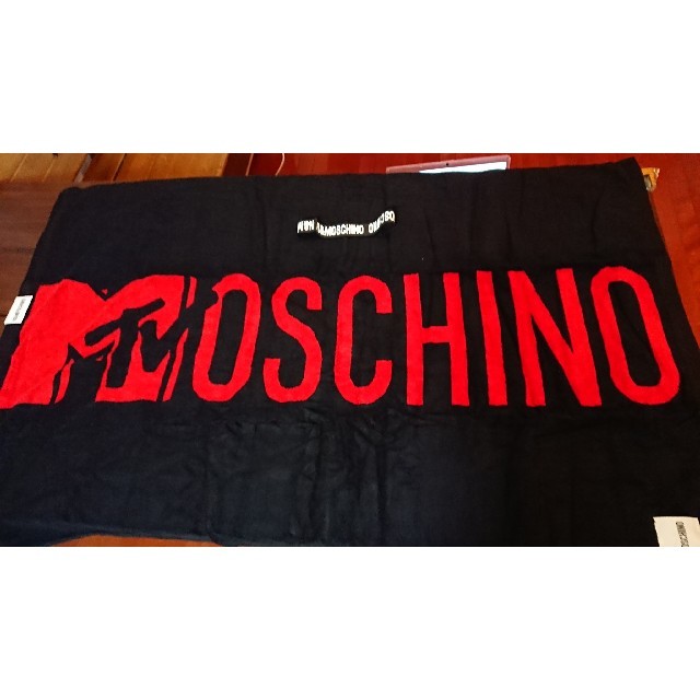 MOSCHINO - H&M MOSCHINO コラボ/ビーチタオルの通販 by ハイジ's shop