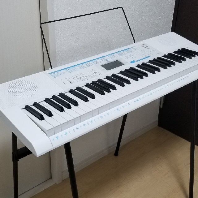 CASIO(カシオ)のCASIO 61鍵盤 電子キーボード LK-311 + 純正スタンド付き 楽器の鍵盤楽器(電子ピアノ)の商品写真