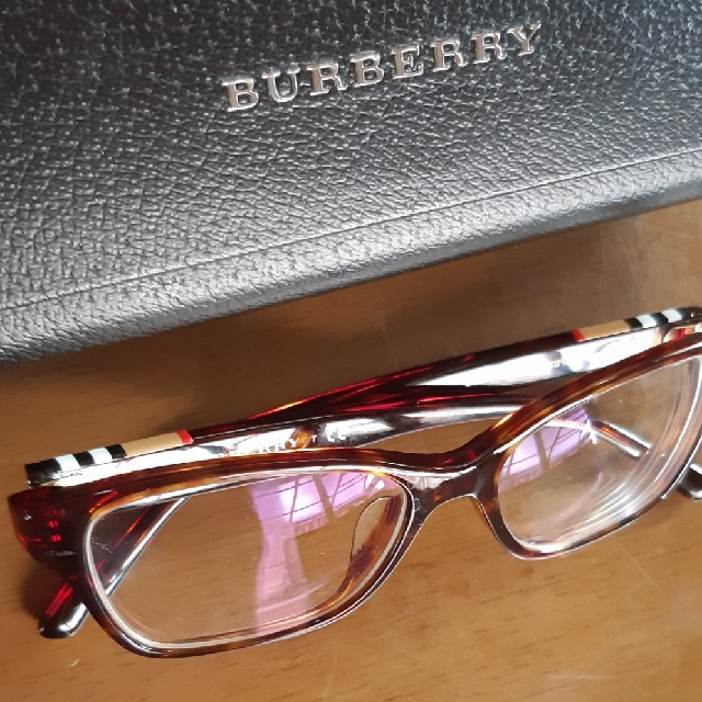 BURBERRY(バーバリー)のバーバリーの眼鏡 レディースのファッション小物(サングラス/メガネ)の商品写真