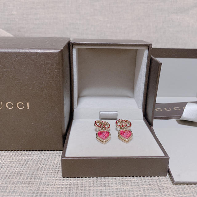 Gucci(グッチ)のGUCCIピアス ai様専用 レディースのアクセサリー(ピアス)の商品写真