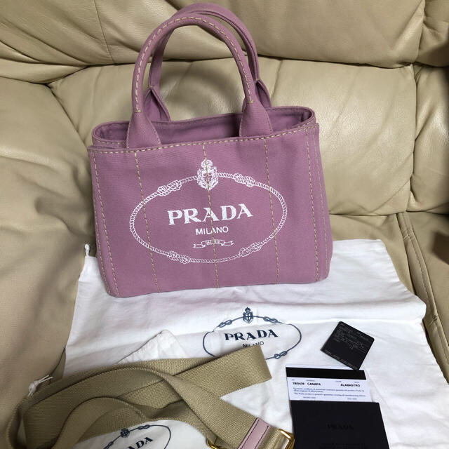 PRADA(プラダ)のプラダ  カナパ  レディースのバッグ(トートバッグ)の商品写真