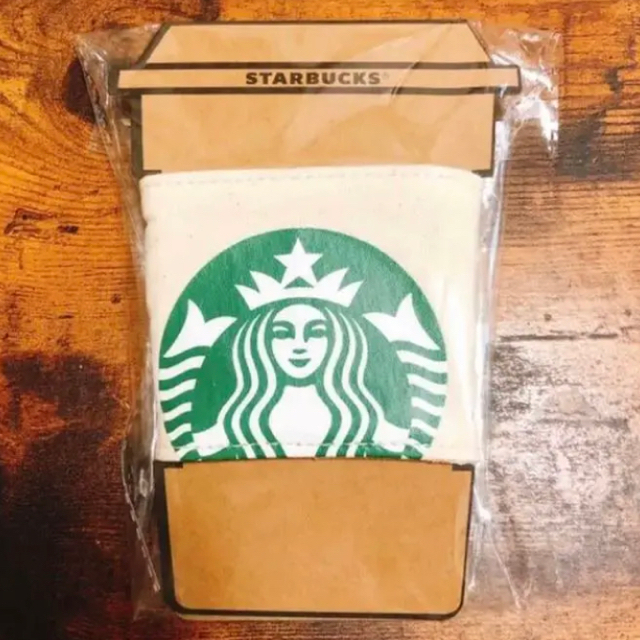 Starbucks Coffee(スターバックスコーヒー)の専用ページ スタバ 台湾 パスケース  定期 ミニ財布 新品 +ドリンクホルダー レディースのファッション小物(名刺入れ/定期入れ)の商品写真