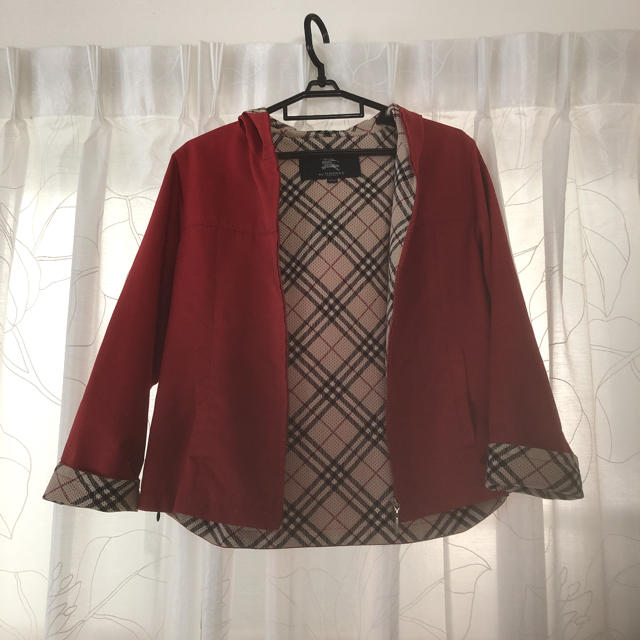 BURBERRY(バーバリー)のバーバリー パーカー ブルゾン ジャンバー 赤 140 キッズ/ベビー/マタニティのキッズ服女の子用(90cm~)(ジャケット/上着)の商品写真