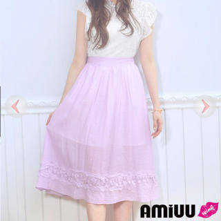 エヌエムビーフォーティーエイト(NMB48)のAmiuu スカート(ひざ丈スカート)