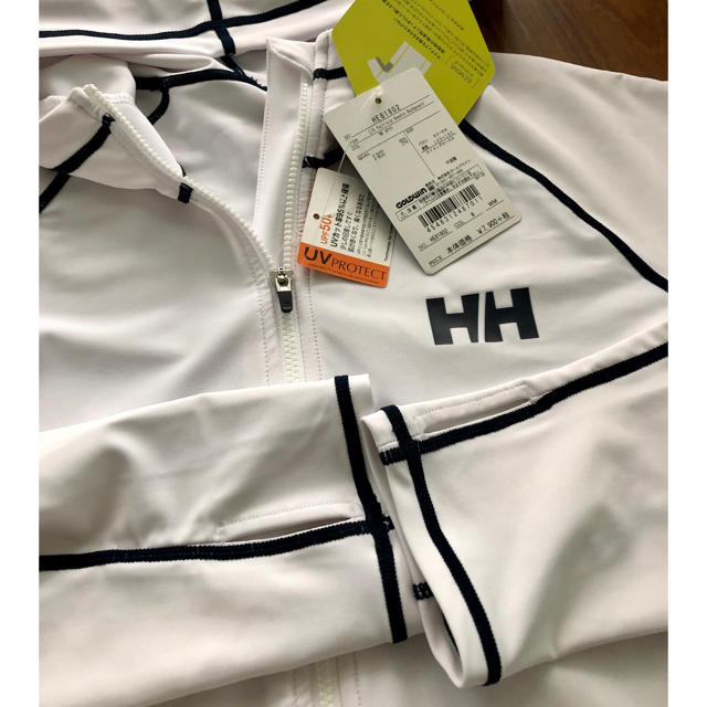 HELLY HANSEN(ヘリーハンセン)のとーたす様専用★ヘリーハンセン ロングスリーブ フルジップフーディ  レディースの水着/浴衣(水着)の商品写真