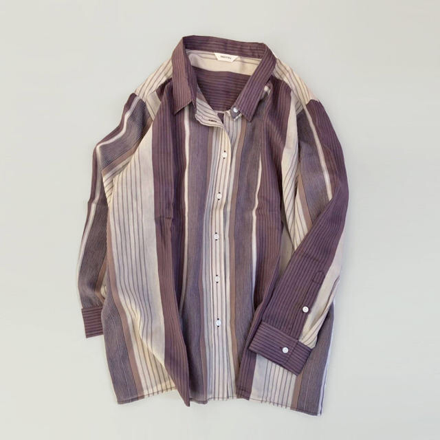 TODAYFUL(トゥデイフル)のTODAYFUL Sheer Stripe Shirts 新作 レディースのトップス(シャツ/ブラウス(長袖/七分))の商品写真