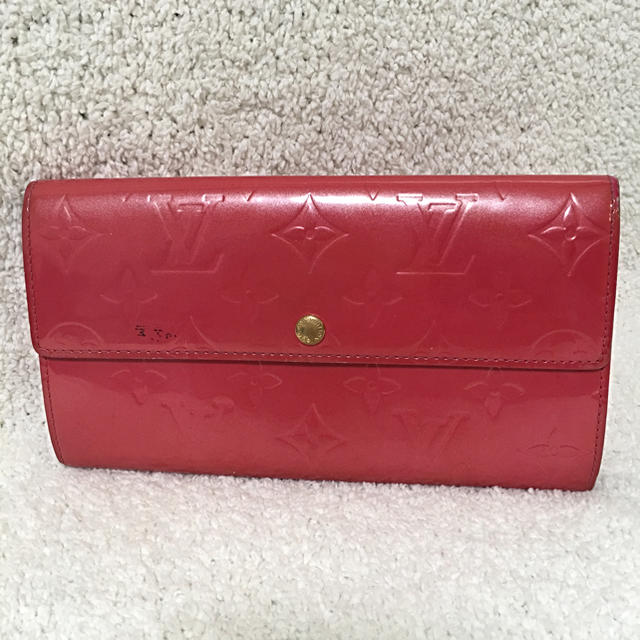 ルイヴィトン 長財布 ヴェルニ ポルトフォイユ サラ ローズ 新品?正規