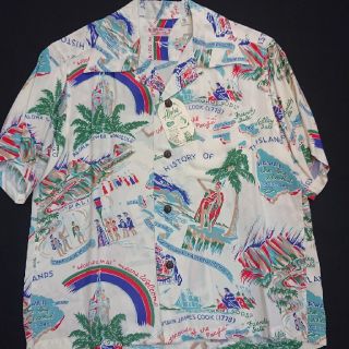 サンサーフ(Sun Surf)の新品 女性もOK サンサーフ ハワイアンシャツ 総柄 ss33324(シャツ)