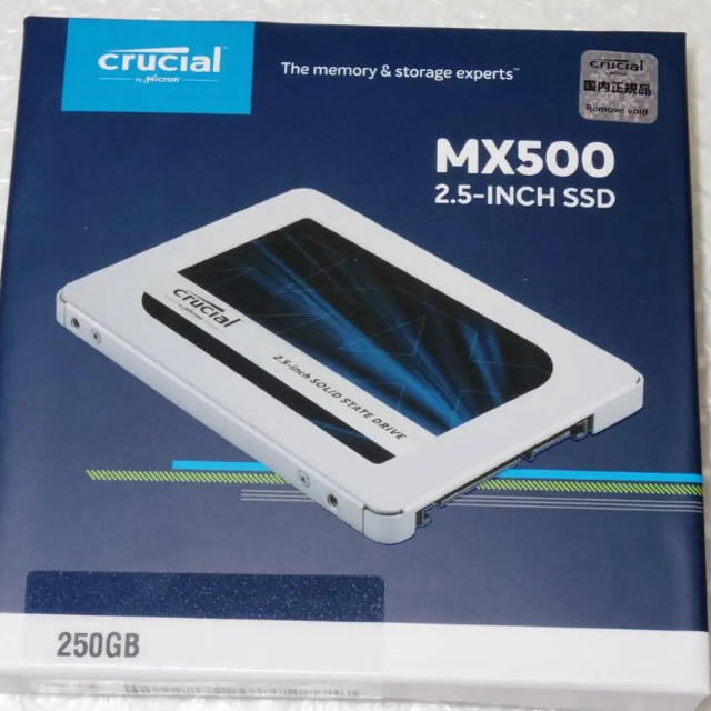 Crucial SSD 250GB MX500 クルーシャル スマホ/家電/カメラのPC/タブレット(PC周辺機器)の商品写真