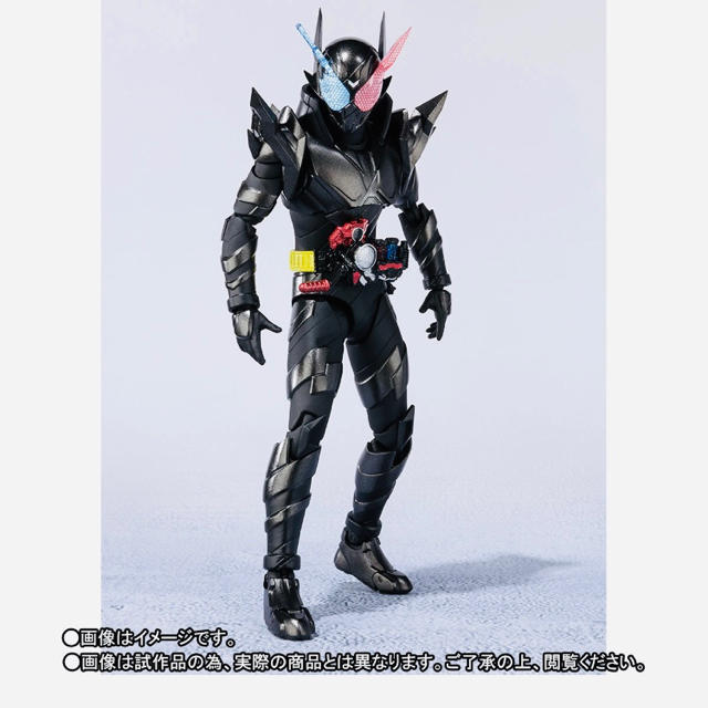 BANDAI(バンダイ)のS.H.Figuarts 仮面ライダービルド ラビットタンクハザードフォーム エンタメ/ホビーのフィギュア(特撮)の商品写真