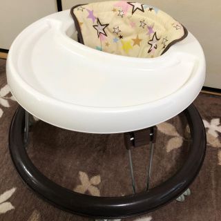 ニシマツヤ(西松屋)の西松屋 歩行器 ハピネスウォーカー(歩行器)