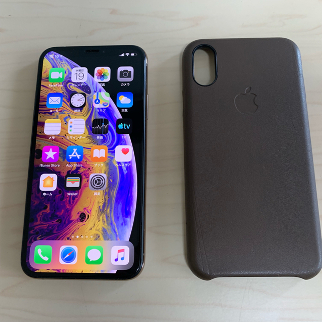 docomo SIMロック解除済 iPhone XS 256GB ゴールド ○ 3