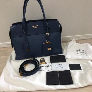 プラダ(PRADA)のプラダ バック♡サフィアーノ ネイビー♡プラダ ショルダーバック2way(ハンドバッグ)