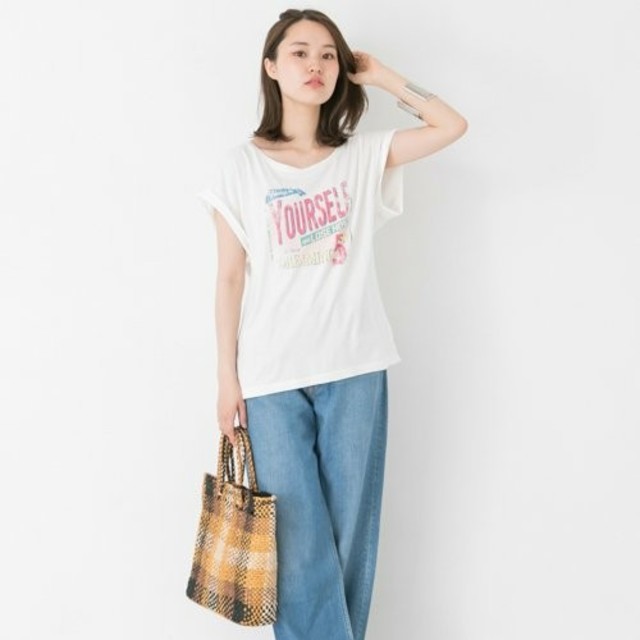 URBAN RESEARCH(アーバンリサーチ)の新品！アーバンリサーチのヴィンテージ風プリントtee　Tシャツ レディースのトップス(Tシャツ(半袖/袖なし))の商品写真