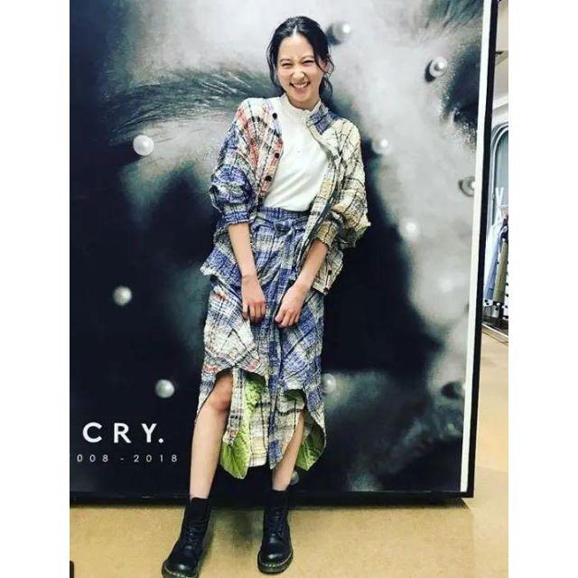 河北麻友子さん着用！CRY.新作チェック柄カーデ 美品トップス