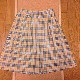 バーバリー(BURBERRY)の専用 🍀 もこ 様(ひざ丈スカート)