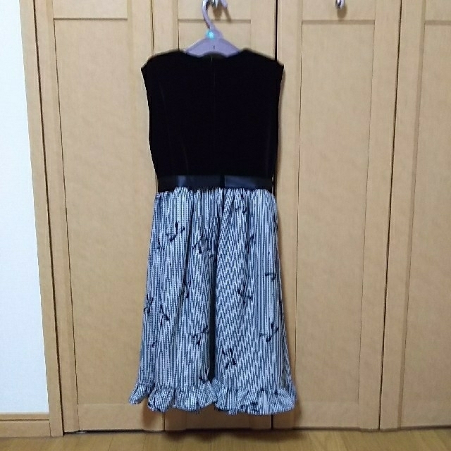 Petite fleur(プチフルール)のお値下げ☆美品★Petite Fleur フォーマルワンピ 130 キッズ/ベビー/マタニティのキッズ服女の子用(90cm~)(ドレス/フォーマル)の商品写真