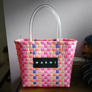 マルニ(Marni)のlala様専用！フラワーカフェバッグ(かごバッグ/ストローバッグ)