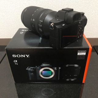 ソニー(SONY)のSONY a7ii ILCE-7M2K FE28-70m付き(ミラーレス一眼)