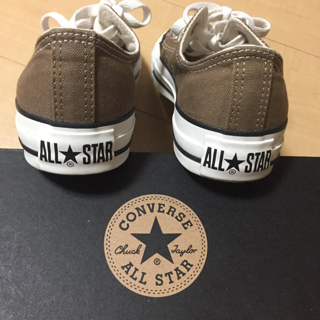 CONVERSE(コンバース)のコンバース ブラウン 22.5㎝ レディースの靴/シューズ(スニーカー)の商品写真