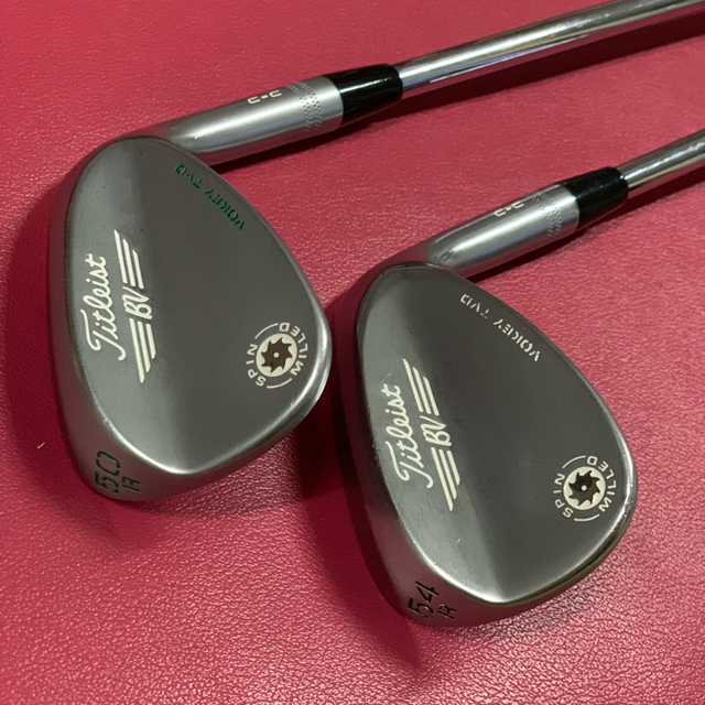 Titleist(タイトリスト)のボーケイウェッジ TVD-R 50度、54度  DGＳ200セット タイトリスト スポーツ/アウトドアのゴルフ(クラブ)の商品写真