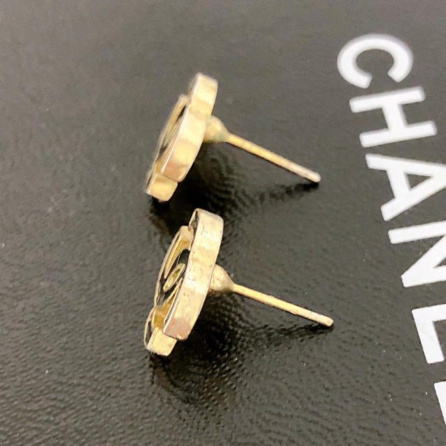 CHANEL(シャネル)のピアス♡ レディースのアクセサリー(ピアス)の商品写真