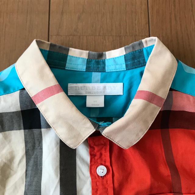 BURBERRY(バーバリー)のBURBERRY 半袖シャツ 男の子 3Ｙ98センチ キッズ/ベビー/マタニティのキッズ服男の子用(90cm~)(ブラウス)の商品写真