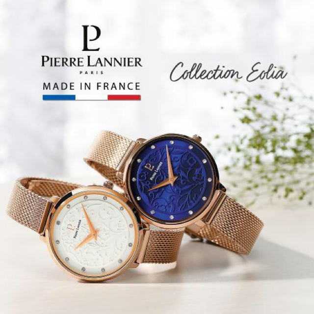 Pierre Lannier(ピエールラニエ)の＊6月末までの価格＊ピエールラニエ 腕時計 フラワー柄 ネイビー＊美品＊ レディースのファッション小物(腕時計)の商品写真