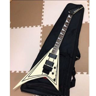 Jackson Rhoads RRXMG White ランディV(エレキギター)