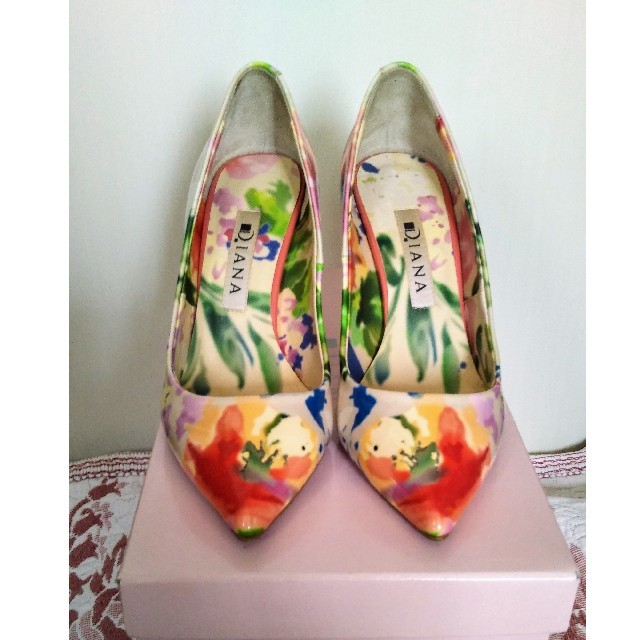 DIANA(ダイアナ)の美品♡DIANAパンプス レディースの靴/シューズ(ハイヒール/パンプス)の商品写真